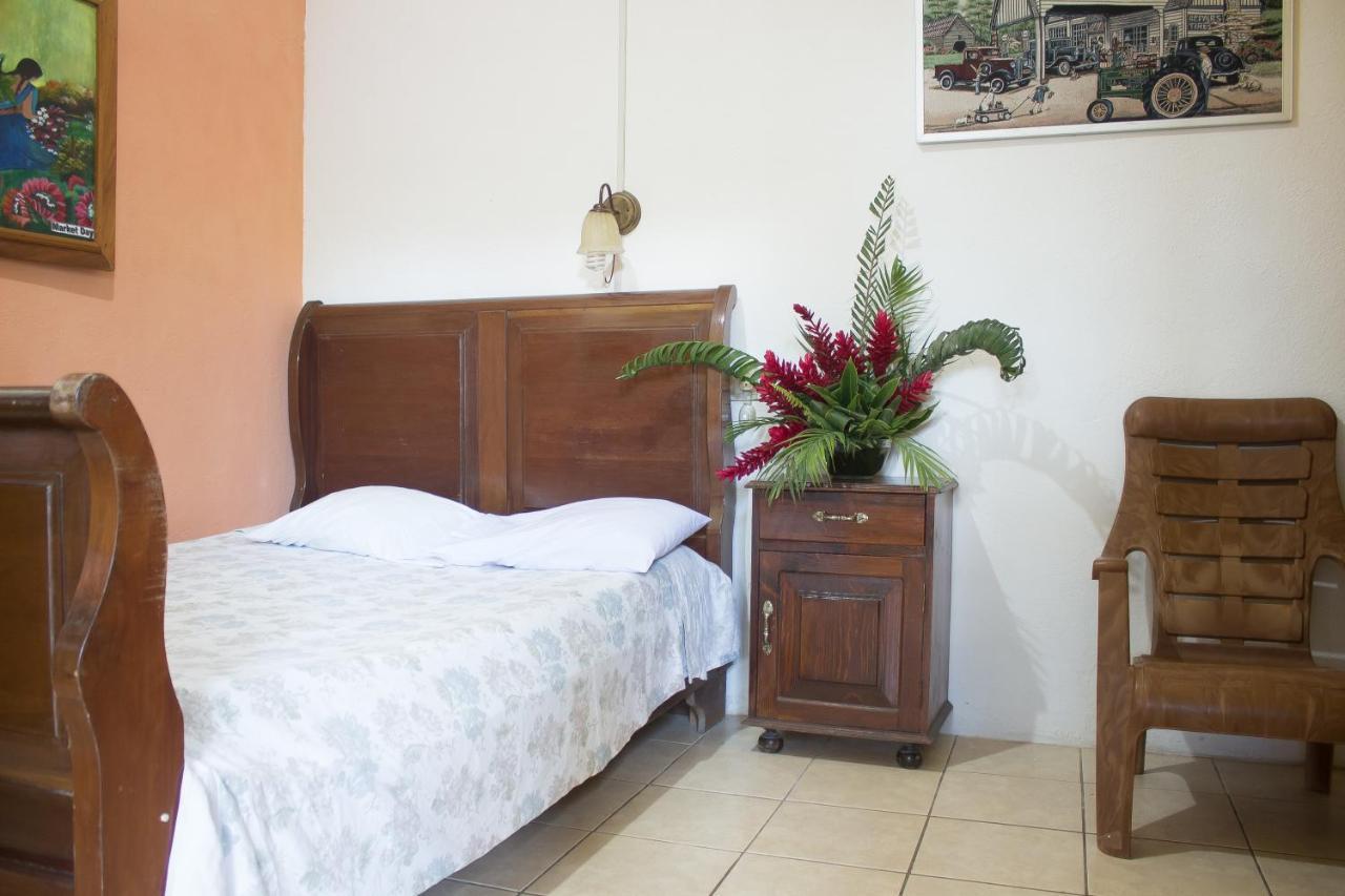 Hotel Rabin Itzam Lanquin Luaran gambar