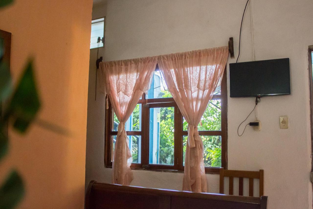 Hotel Rabin Itzam Lanquin Luaran gambar